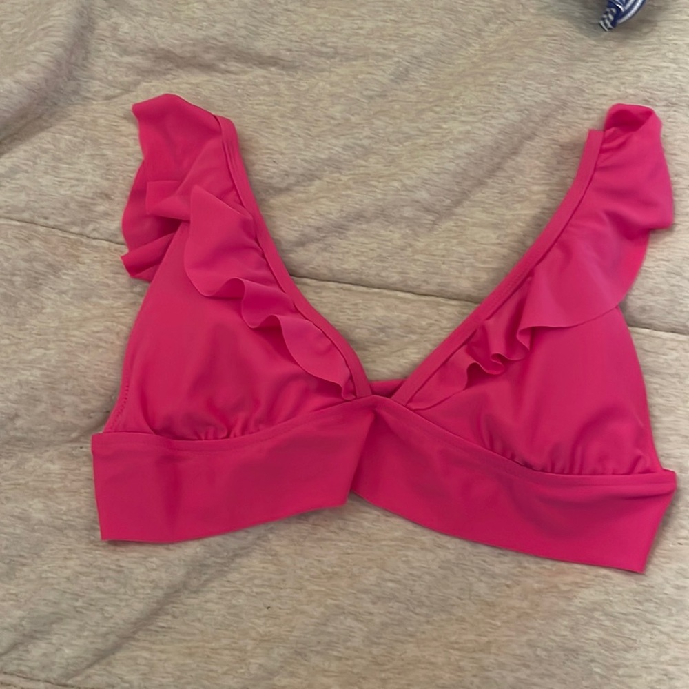 Aerie ruffle swim top size XL